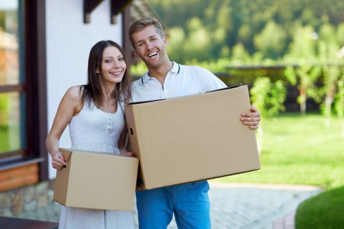Packing and loading services for removals