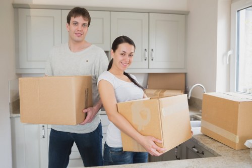 City street access and parking challenges for removals in London